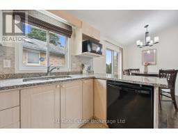 72 ORCHID CRESCENT - 16