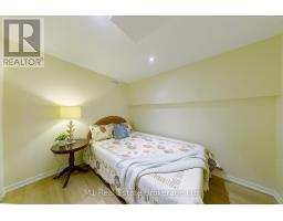 72 ORCHID CRESCENT - 30