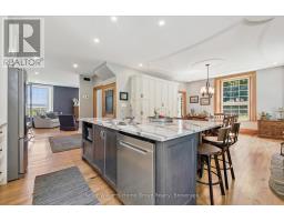 996 SCOTLAND STREET - 19
