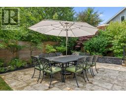 33 EDGEHILL DRIVE - 38