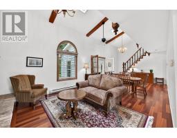 60 TUYLL STREET - 14