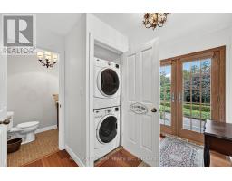60 TUYLL STREET - 24