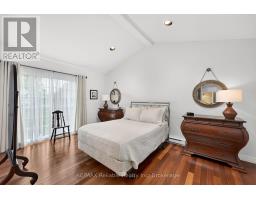 60 TUYLL STREET - 25