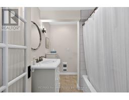 60 TUYLL STREET - 27