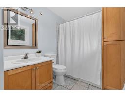 44 SHELLWOOD SHORES AVENUE - 18