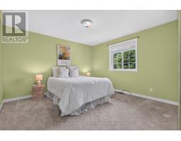 44 SHELLWOOD SHORES AVENUE - 19