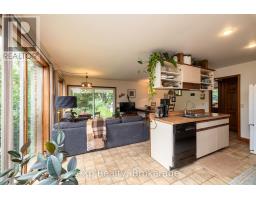 350063 BAYSHORE ROAD - 8