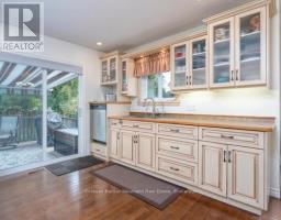 380 BRUNSWICK STREET E - 17