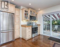 380 BRUNSWICK STREET E - 18