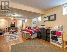 380 BRUNSWICK STREET E - 33