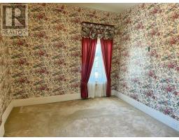 830 YONGE STREET S - 15