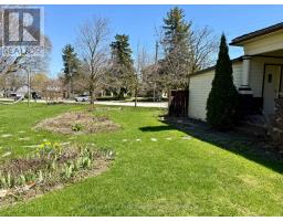 830 YONGE STREET S - 8