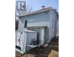 307 ERIE STREET - 5