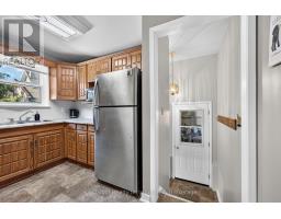 85 PICTON STREET W - 13