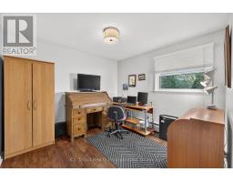 85 PICTON STREET W - 15