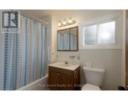 620 JONES STREET E - 11