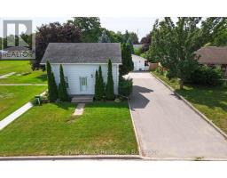 620 JONES STREET E - 23