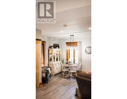 27 5TH STREET NW - 13