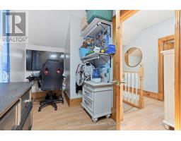 27 5TH STREET NW - 19