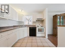 6 PARKSIDE DRIVE - 12