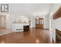 6 PARKSIDE DRIVE - 13