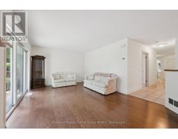 6 PARKSIDE DRIVE - 17