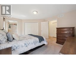 6 PARKSIDE DRIVE - 22