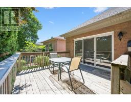 6 PARKSIDE DRIVE - 32