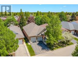 6 PARKSIDE DRIVE - 37