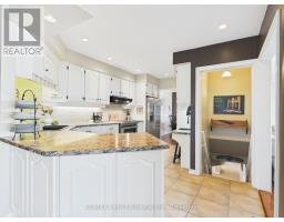 422 PENETANGORE ROW - 17