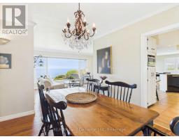422 PENETANGORE ROW - 19