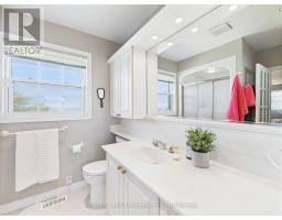 422 PENETANGORE ROW - 25