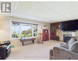 422 PENETANGORE ROW - 28