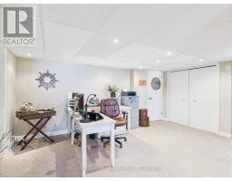 422 PENETANGORE ROW - 37