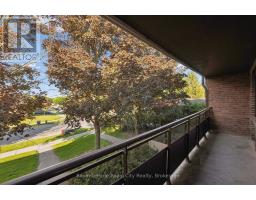 18 - 80 BURNS DRIVE - 33