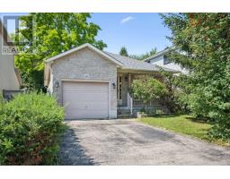 28 PEGLAR CRESCENT - 2