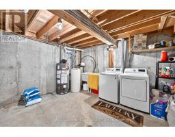 50 ALBERT STREET - 32