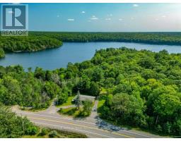 584 A & B HWY 141 - 4