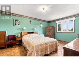 33 DEMILLE STREET - 26