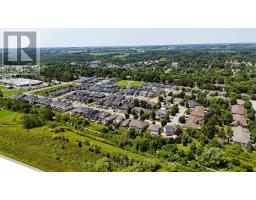 72 HALLS DRIVE - 41