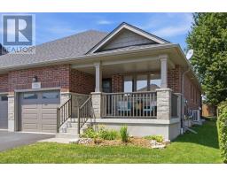 72 HALLS DRIVE - 44