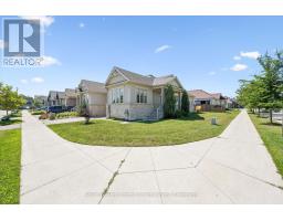 52 FINDLAY WAY - 4