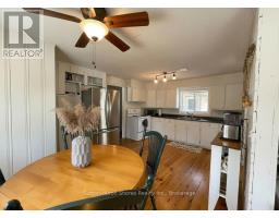 418 ELGIN STREET - 8