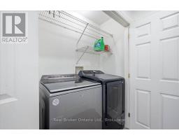 12 CASTLEBURY DRIVE - 17