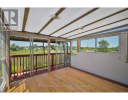 12 CASTLEBURY DRIVE - 39