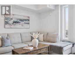 279 LAW DRIVE - 15