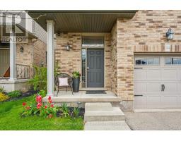 144 KEMP CRESCENT - 2