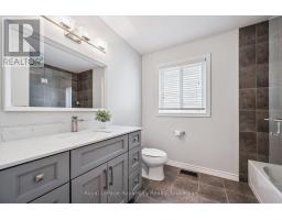 144 KEMP CRESCENT - 27