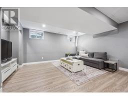 144 KEMP CRESCENT - 29