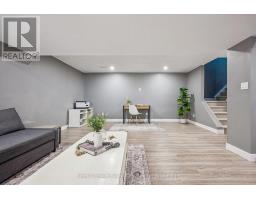 144 KEMP CRESCENT - 32